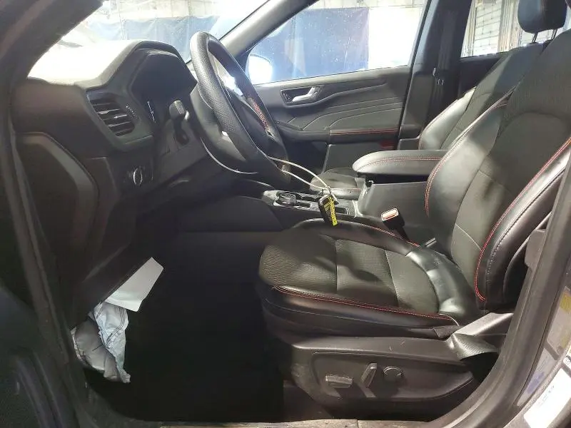2023 FORD ESCAPE ST LINE  