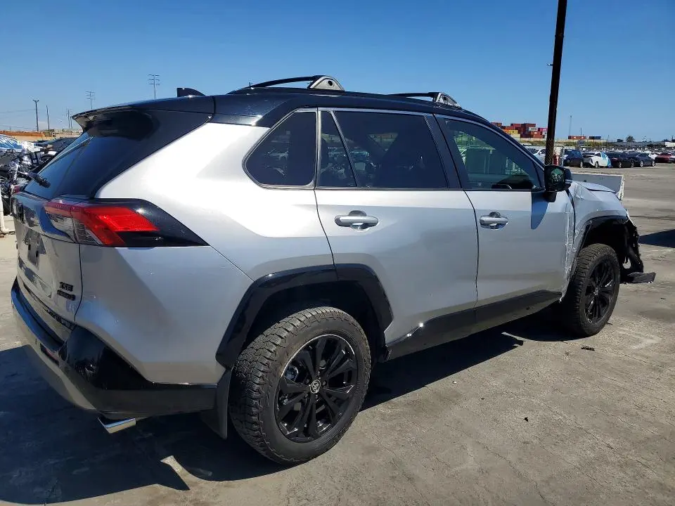 2024 TOYOTA RAV4 XSE  