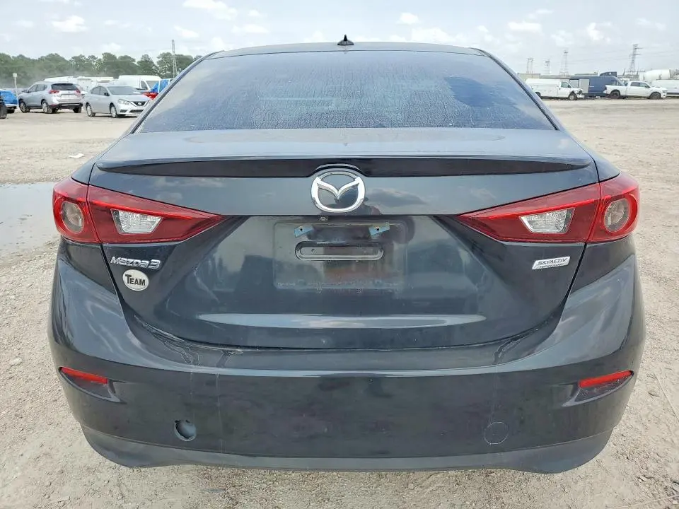 2016 MAZDA 3 TOURING  