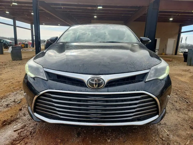 2018 TOYOTA AVALON XLE  