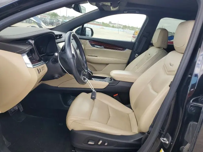 2018 CADILLAC XT5 PREMIUM LUXURY  