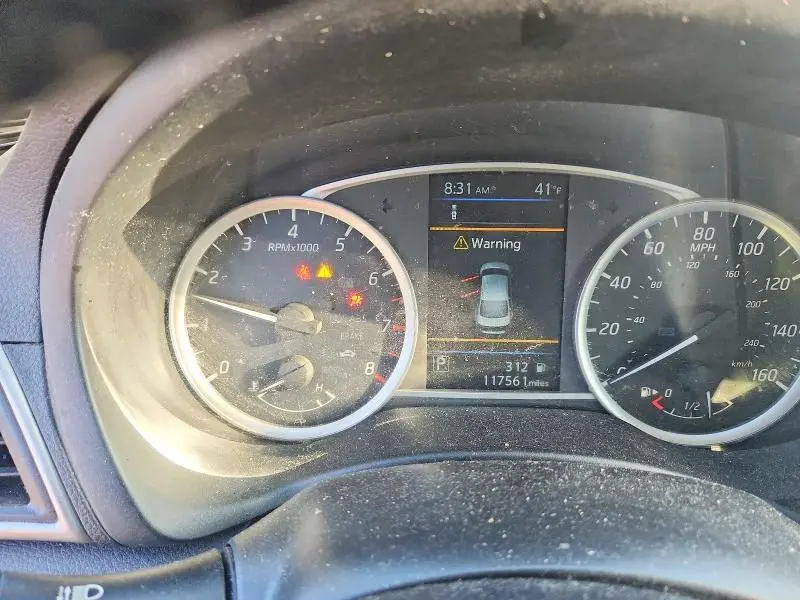 2019 NISSAN SENTRA SR  