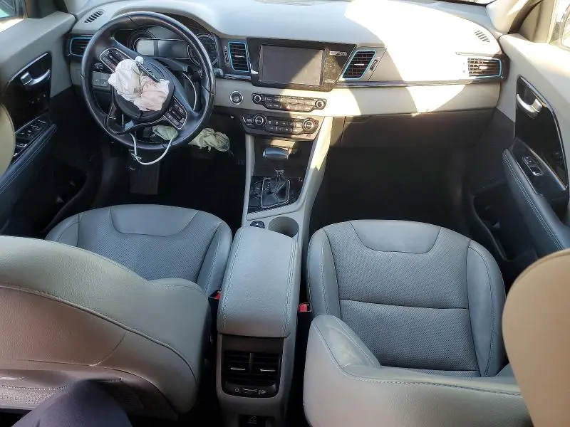 2019 KIA NIRO TOURING  