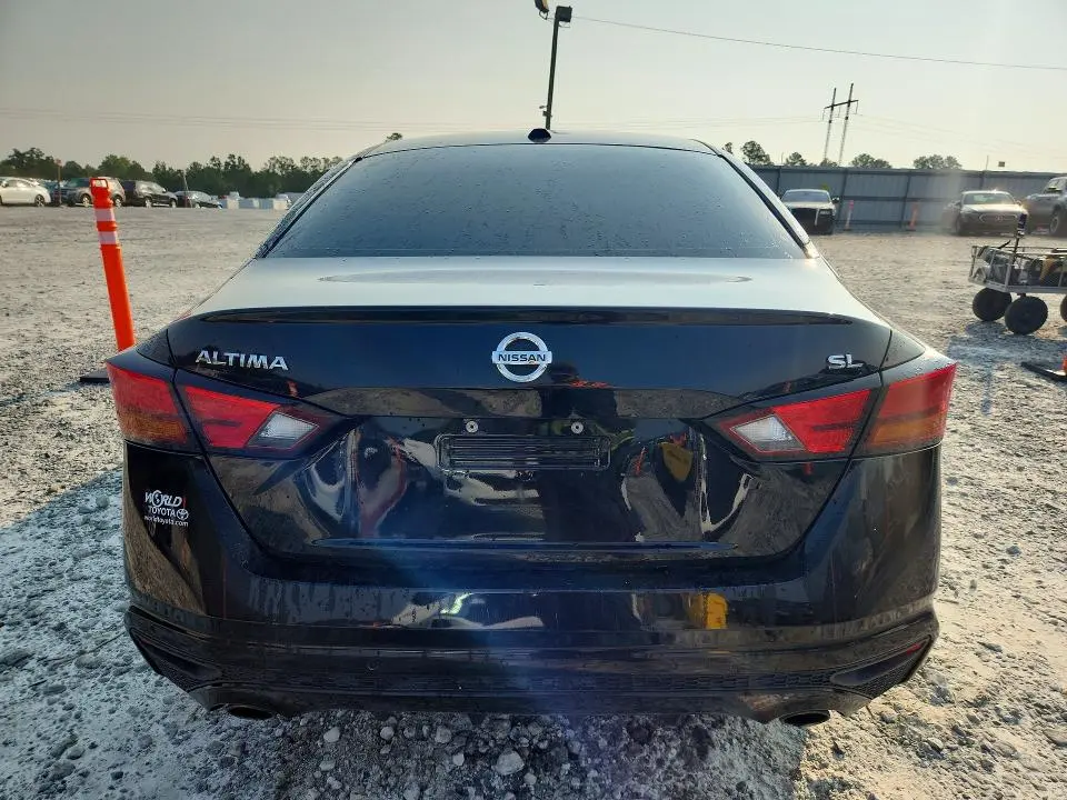 2020 NISSAN ALTIMA SL  