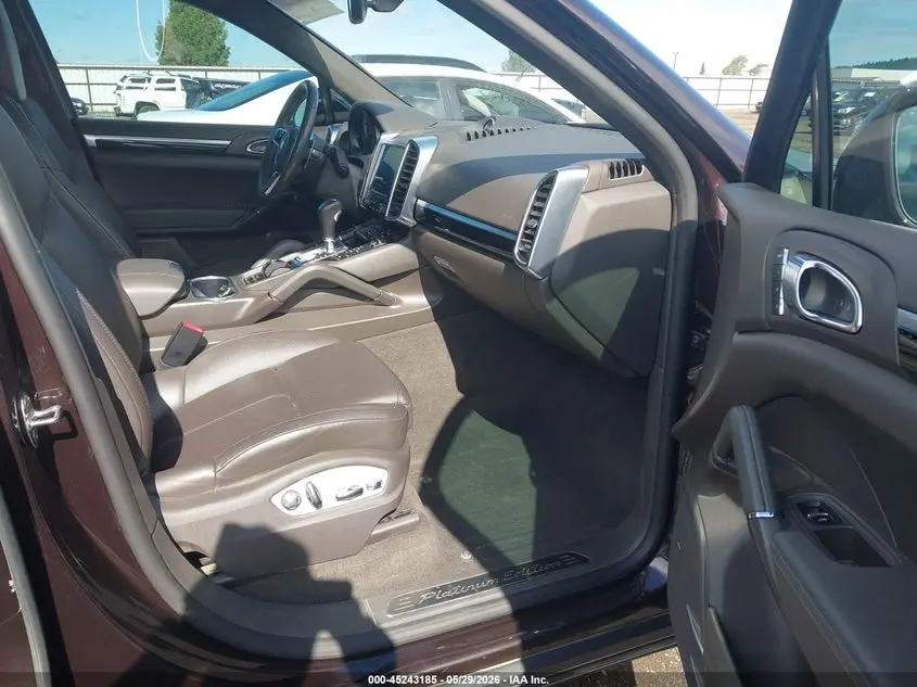 2018 PORSCHE CAYENNE PLATINUM EDITION