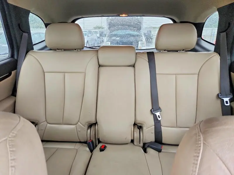 2011 HYUNDAI SANTA FE LIMITED  