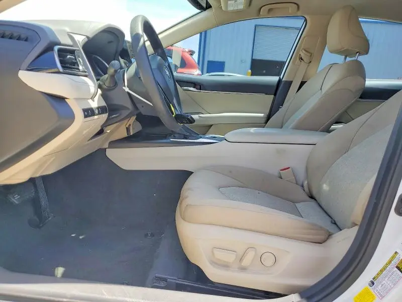 2021 TOYOTA CAMRY LE  