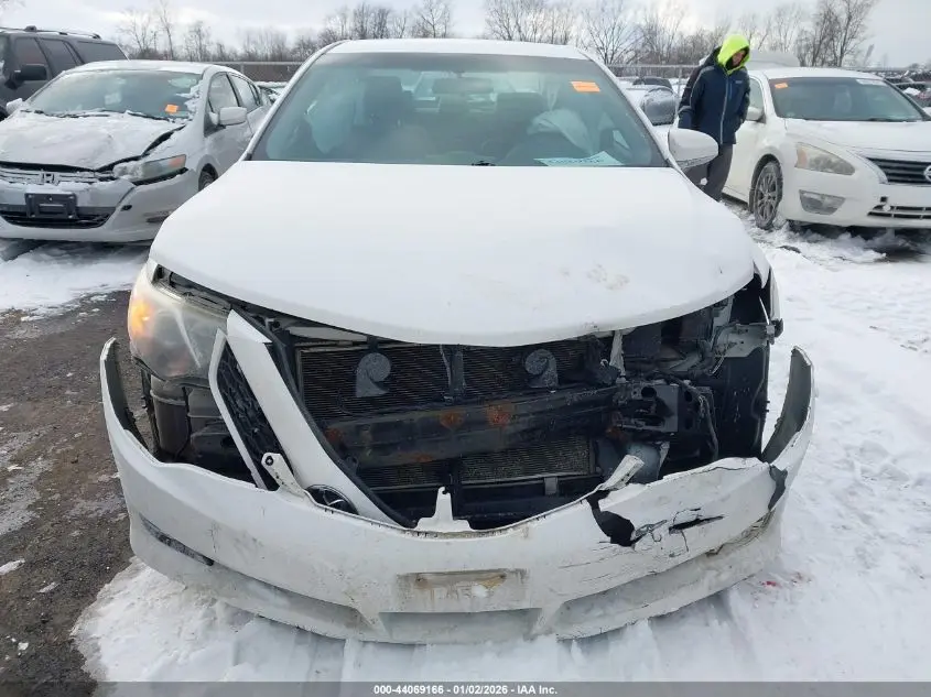 2014 TOYOTA CAMRY SE