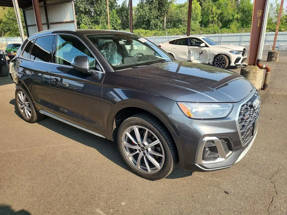2022 AUDI SQ5 PREMIUM  
