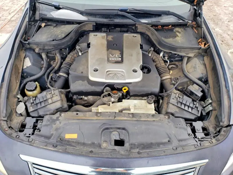 2010 INFINITI G37   