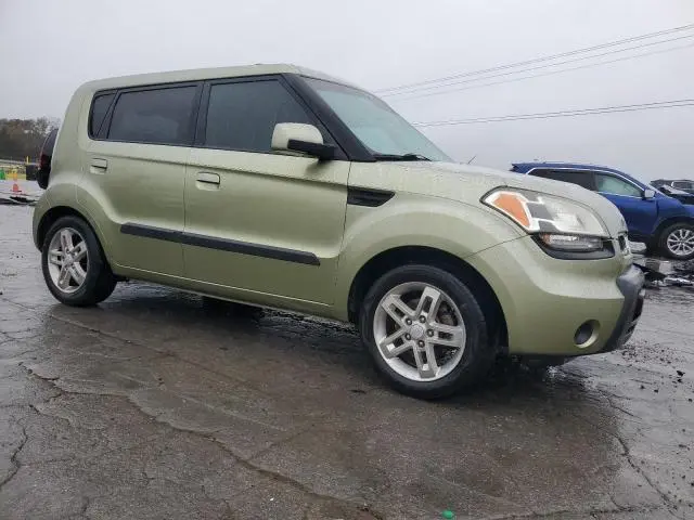 2010 KIA SOUL +  
