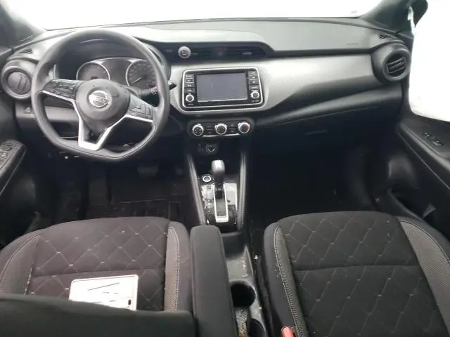 2019 NISSAN KICKS S  