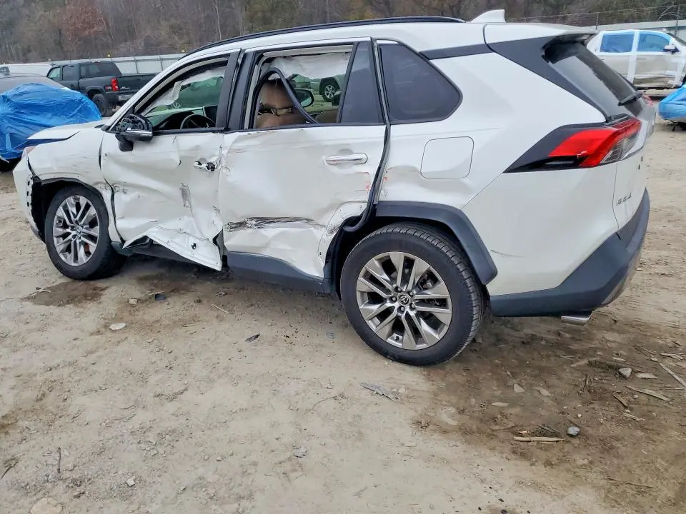 2020 TOYOTA RAV4 LIMITED  