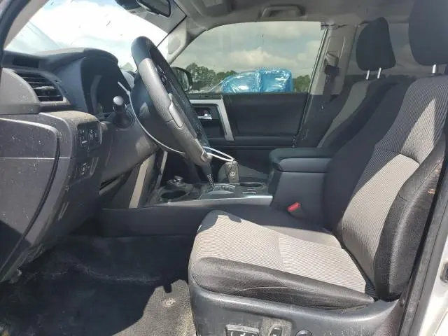2023 TOYOTA 4RUNNER SE  