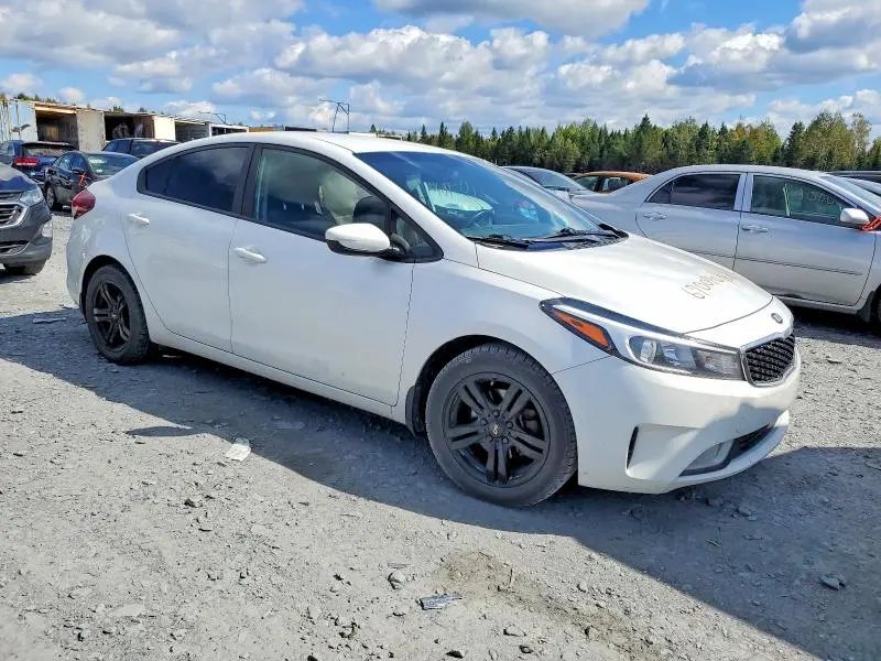 2018 KIA FORTE LX  
