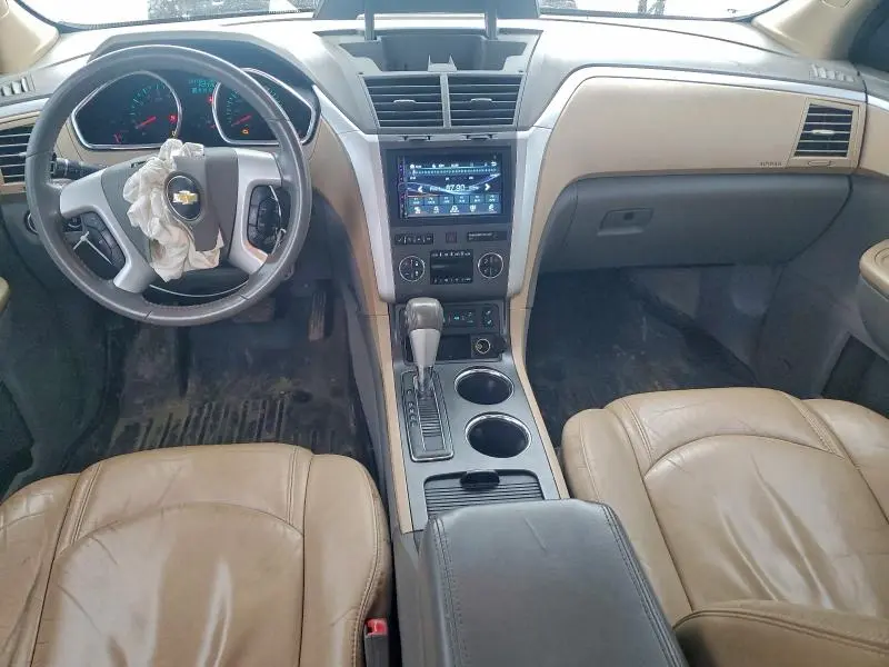 2012 CHEVROLET TRAVERSE LT  