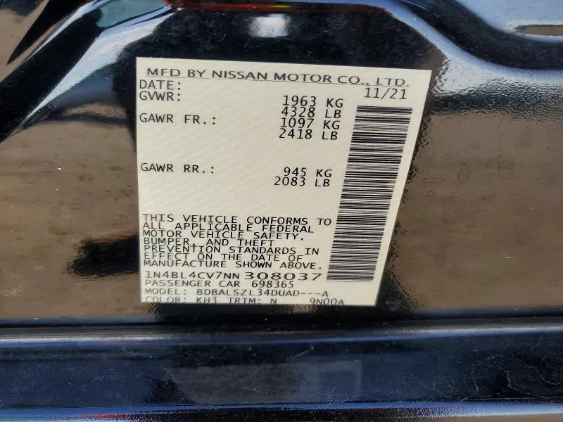 2022 NISSAN ALTIMA SR  