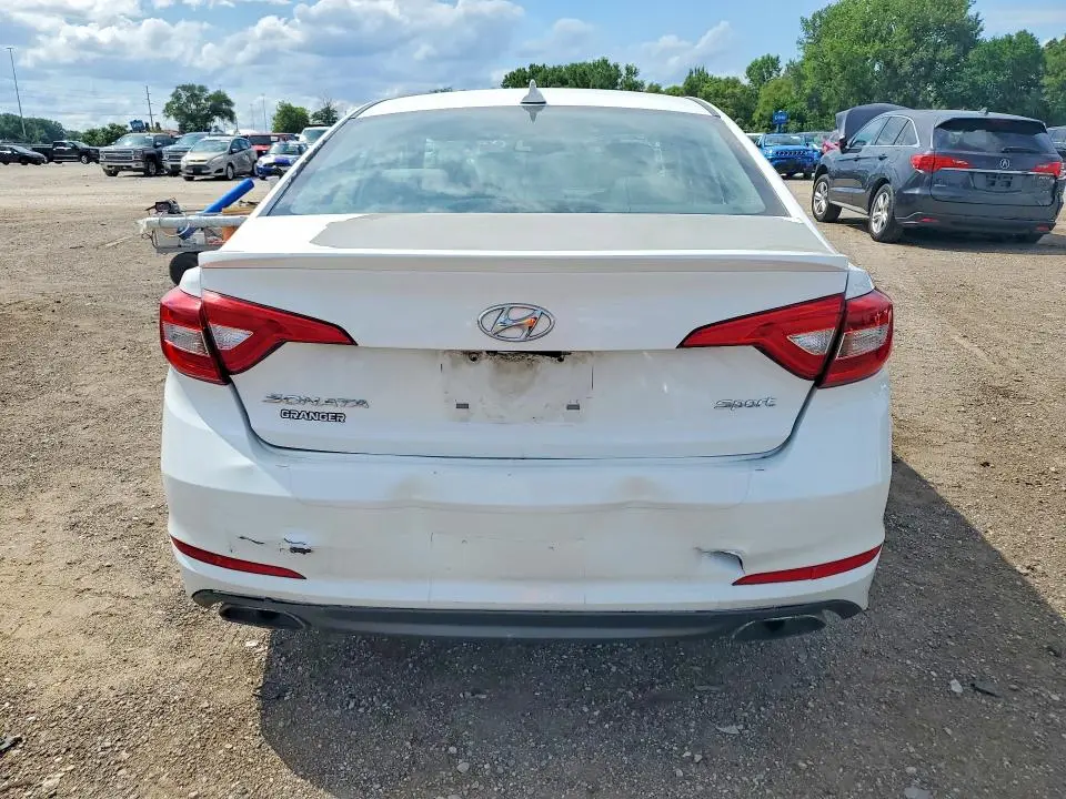 2016 HYUNDAI SONATA SPORT  