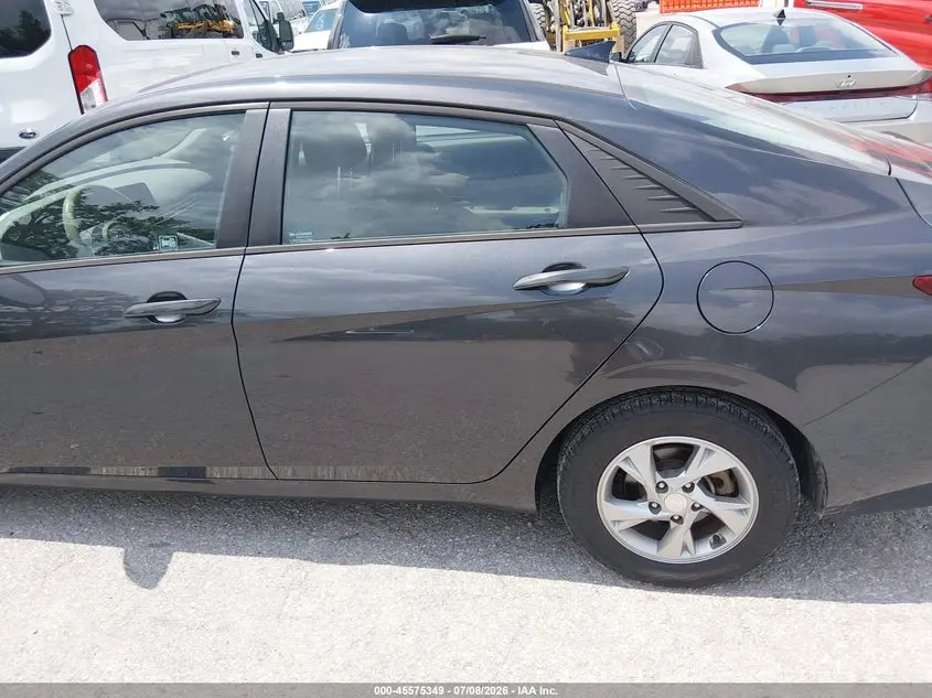 2021 HYUNDAI ELANTRA SE