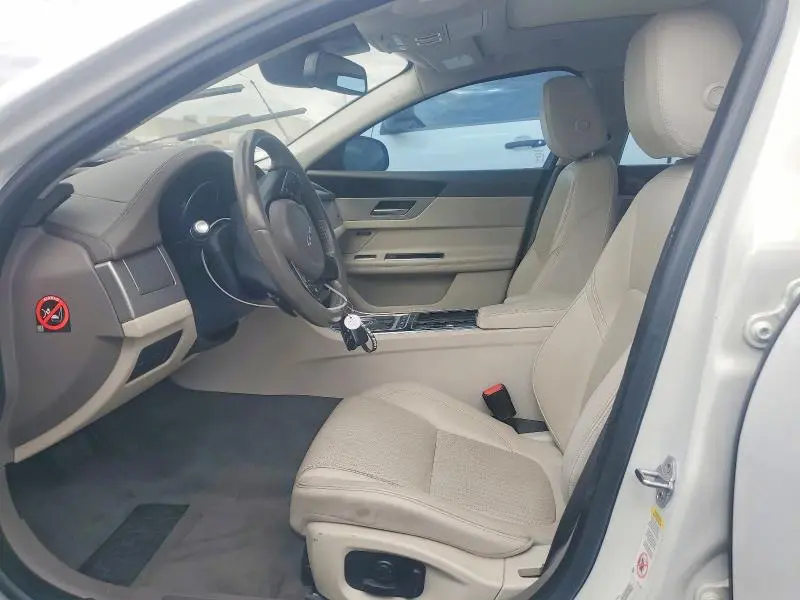 2016 JAGUAR XF PRESTIGE  