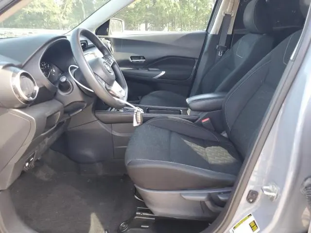 2021 NISSAN KICKS SV  
