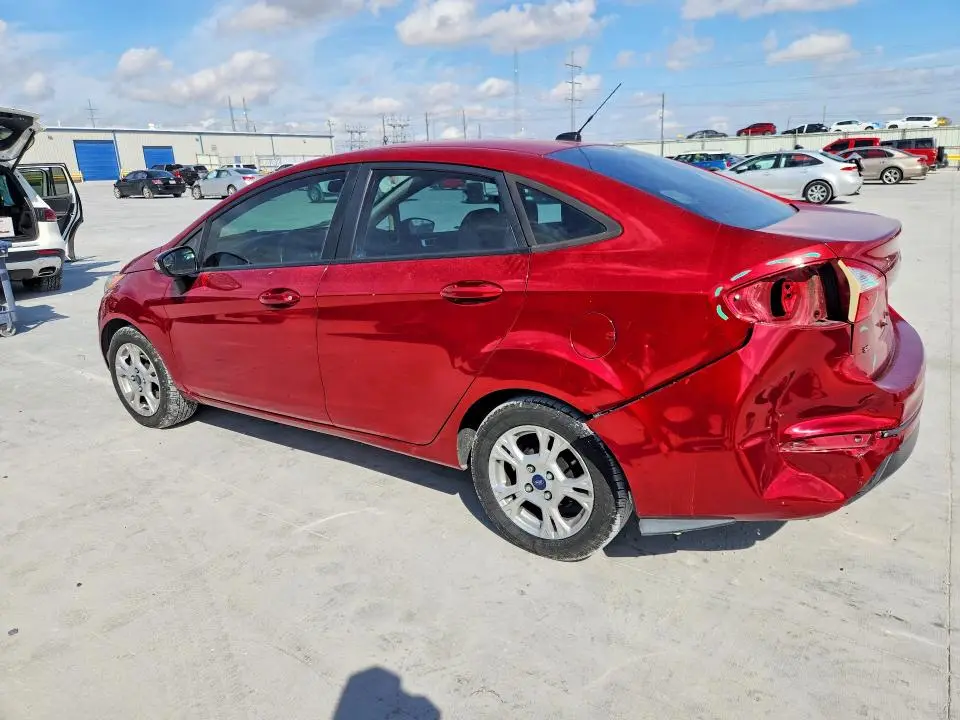 2016 FORD FIESTA SE  