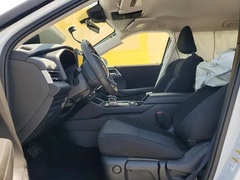 2025 MITSUBISHI OUTLANDER ES  