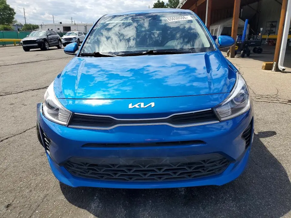 2023 KIA RIO S  