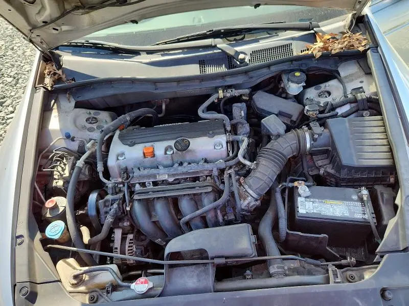 2011 HONDA ACCORD LX  