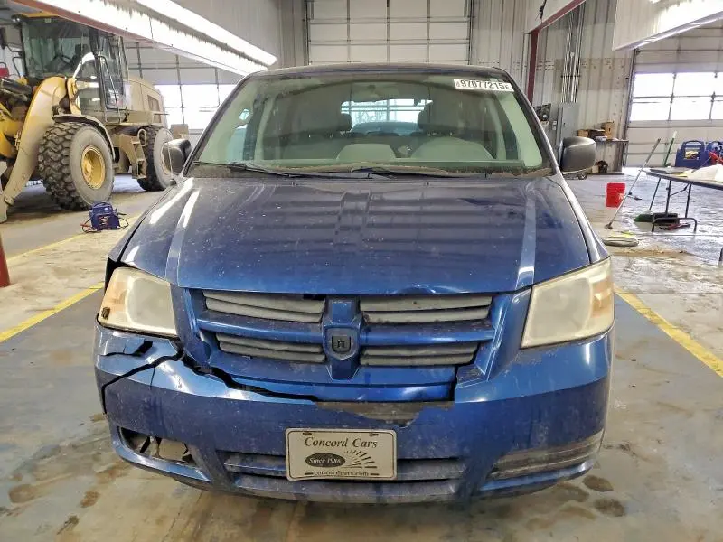 2010 DODGE GRAND CARAVAN SE  