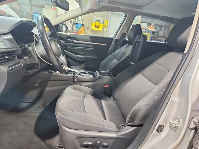2020 NISSAN ALTIMA SV  