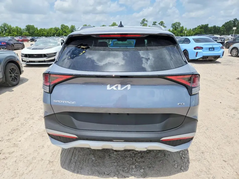 2025 KIA SPORTAGE EX  