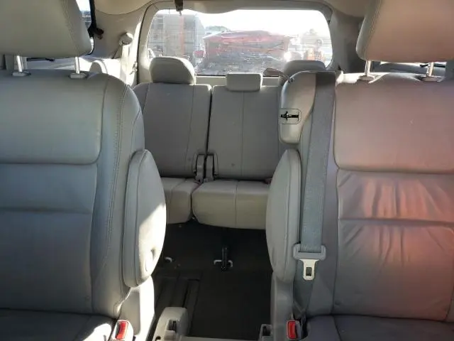 2015 TOYOTA SIENNA XLE  