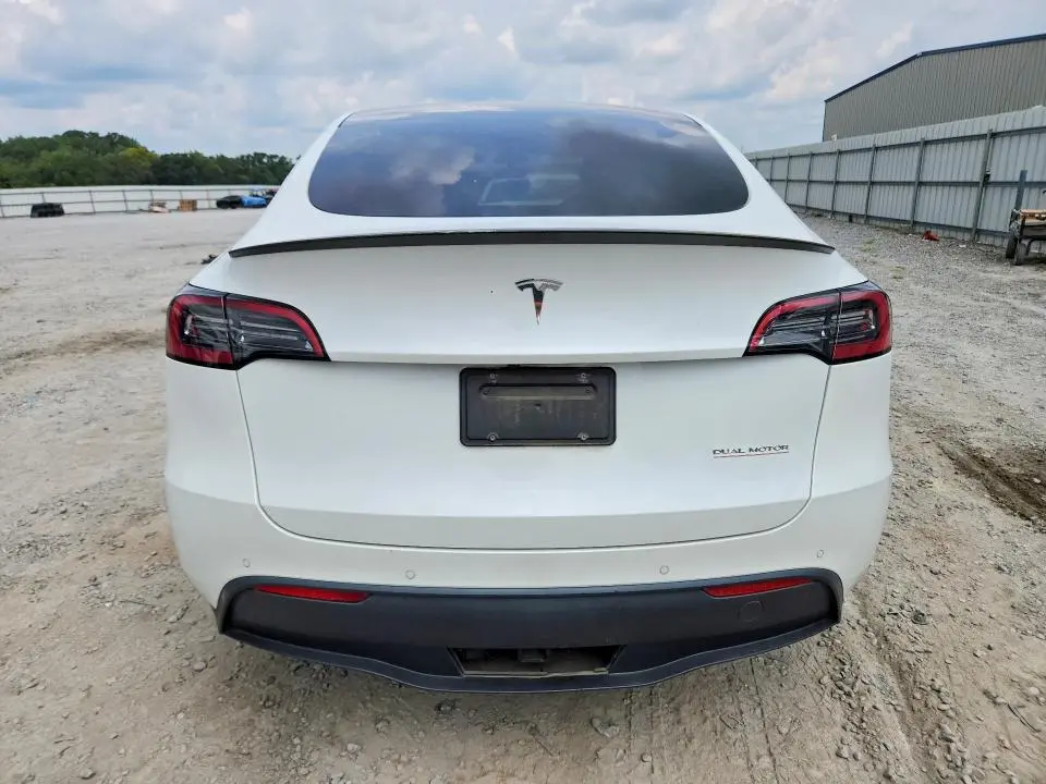 2022 TESLA MODEL Y   