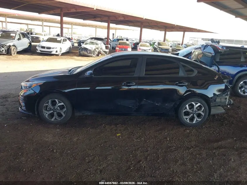 2019 KIA FORTE LXS