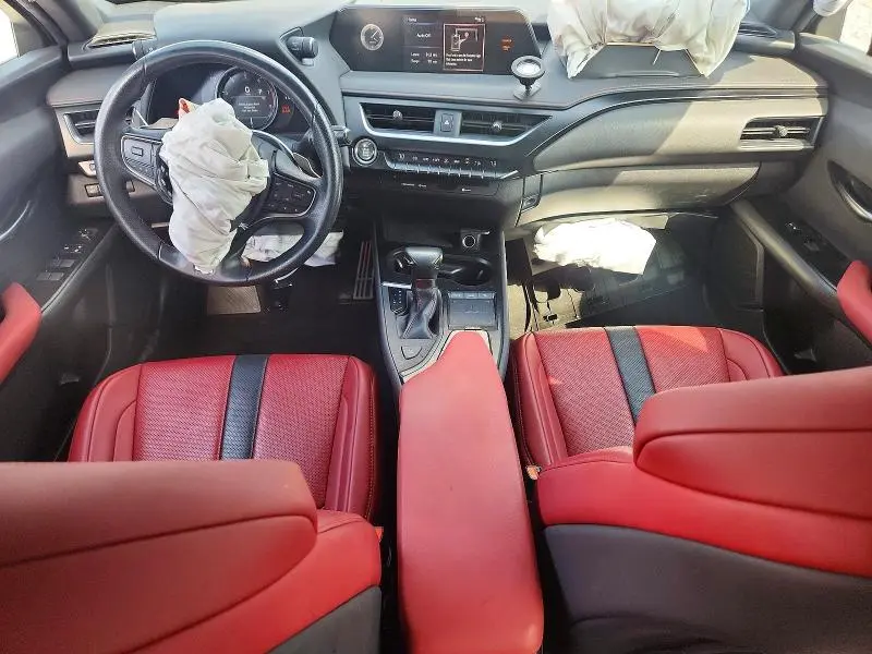 2022 LEXUS UX 200 F SPORT  