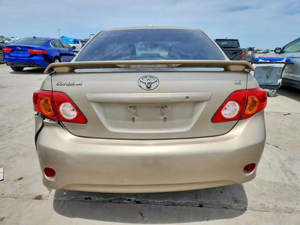 2010 TOYOTA COROLLA   