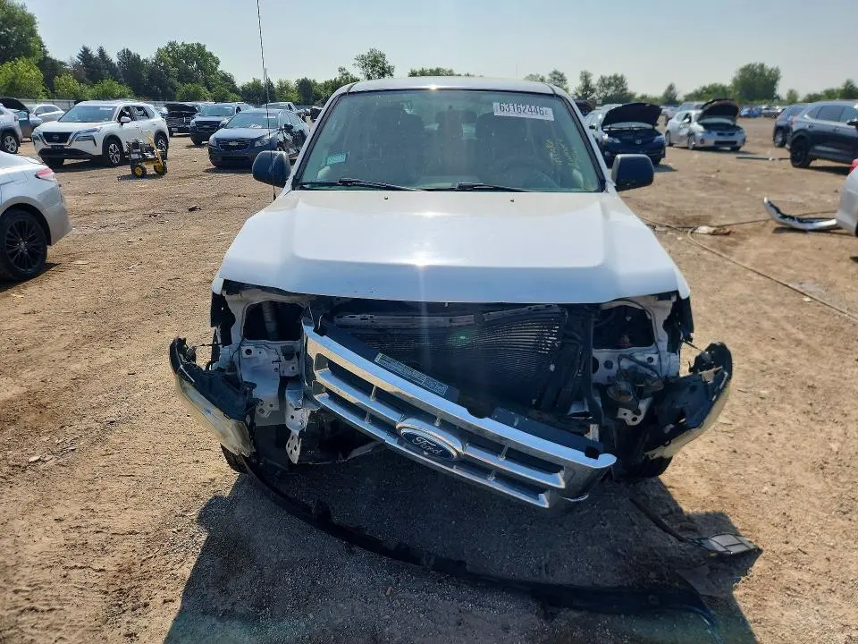 2010 FORD ESCAPE XLS  