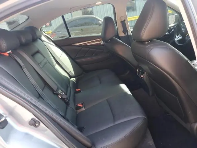 2018 INFINITI Q50 LUXE  