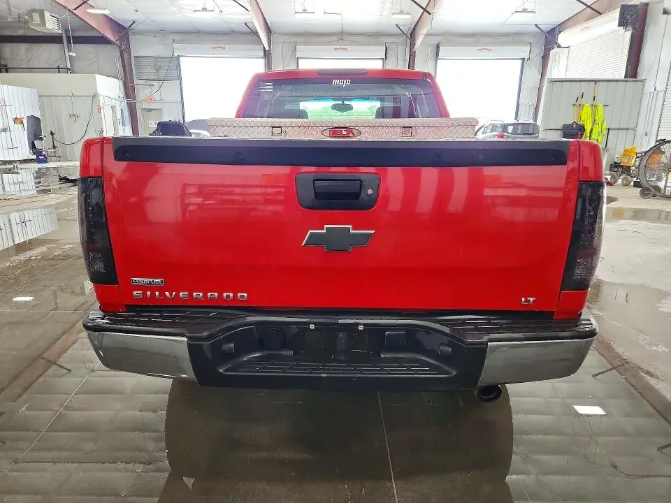 2011 CHEVROLET SILVERADO K1500 LT  