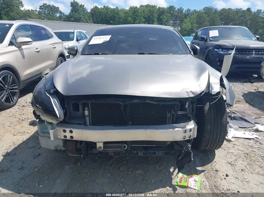 2010 INFINITI G37  