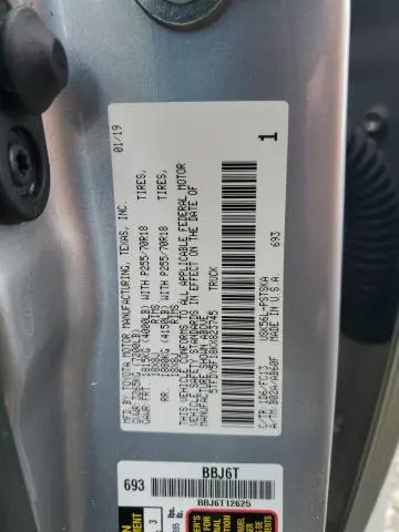 2019 TOYOTA TUNDRA CREWMAX SR5  