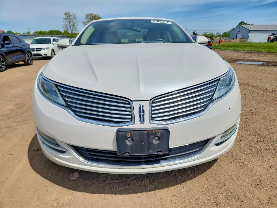 2014 LINCOLN MKZ   
