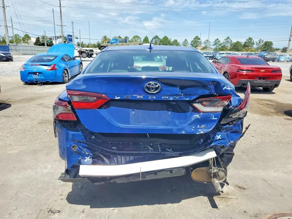 2024 TOYOTA CAMRY LE  