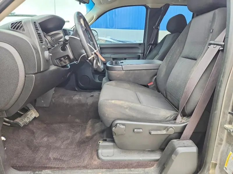 2012 CHEVROLET 1500 SILVE   