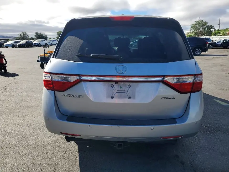2011 HONDA ODYSSEY TOURING  