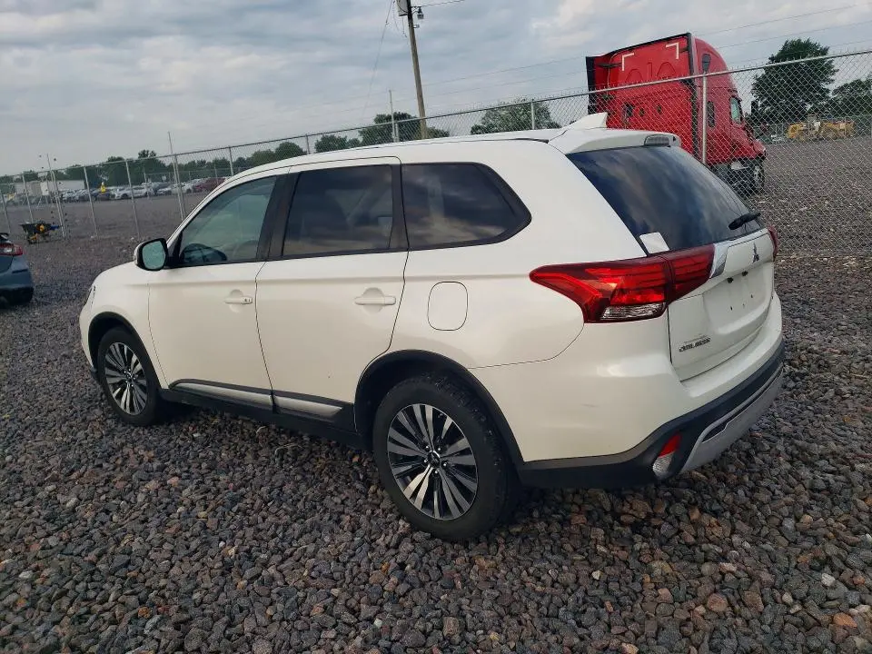 2020 MITSUBISHI OUTLANDER SE  