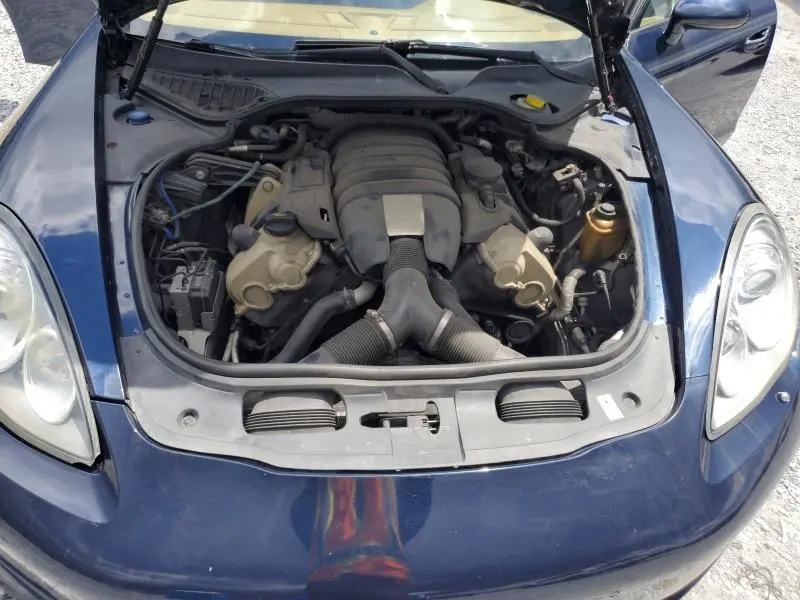 2013 PORSCHE PANAMERA 2  