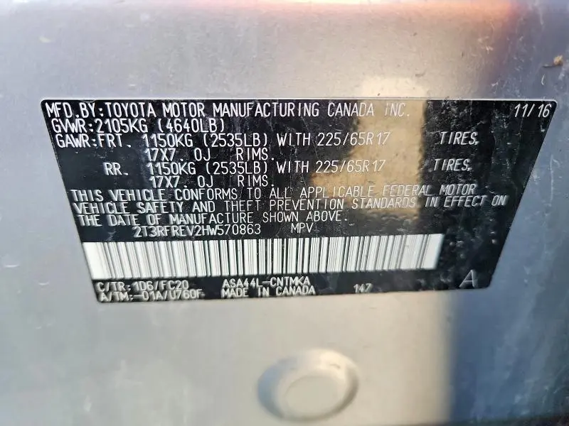 2017 TOYOTA RAV4 XLE  