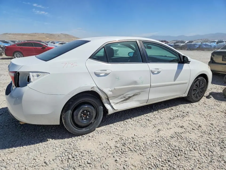 2016 TOYOTA COROLLA LE  